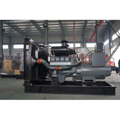 300kw威曼柴油發(fā)電機組-威曼8缸柴油機D15A2柴油發(fā)電機組,缸徑/行程：128/142mm,柴油發(fā)電機組水冷發(fā)動機功率363KW,柴油發(fā)電機組配套馬拉松斯坦福發(fā)電機。廠價直銷歡迎選購：13773399855。