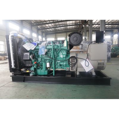 250kw沃爾沃柴油發(fā)電機組-沃爾沃6缸柴油機TAD1341GE柴油發(fā)電機組,缸徑/行程：131/150mm,柴油發(fā)電機組水冷發(fā)動機功率252KW,柴油發(fā)電機組配套馬拉松斯坦福發(fā)電機。廠價直銷歡迎選購：13773399855。