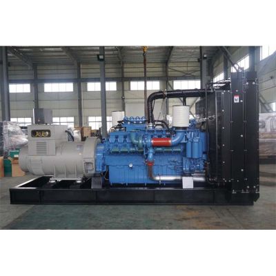 300kw奔馳柴油發(fā)電機組-奔馳6缸柴油機8V1600G10F柴油發(fā)電機組,缸徑/行程：122/150mm,柴油發(fā)電機組水冷發(fā)動機功率322KW,柴油發(fā)電機組配套馬拉松斯坦福發(fā)電機。廠價直銷歡迎選購：13773399855。