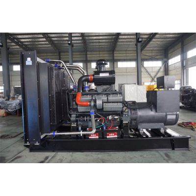 600kw卡得城仕柴油發(fā)電機(jī)組-卡得城仕12缸柴油機(jī)KDSC27G900D2柴油發(fā)電機(jī)組,缸徑/行程：135/155mm,柴油發(fā)電機(jī)組水冷發(fā)動(dòng)機(jī)功率660KW,柴油發(fā)電機(jī)組配套馬拉松斯坦福發(fā)電機(jī)。廠價(jià)直銷歡迎選購：13773399855。