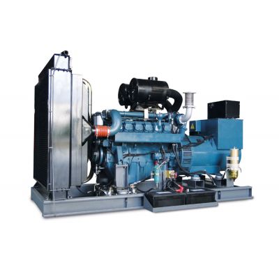 900kw科曼柴油發(fā)電機組-科曼16缸柴油機16KMV-1090柴油發(fā)電機組,缸徑/行程：128/142mm,柴油發(fā)電機組水冷發(fā)動機功率960KW,柴油發(fā)電機組配套馬拉松斯坦福發(fā)電機。廠價直銷歡迎選購：13773399855。