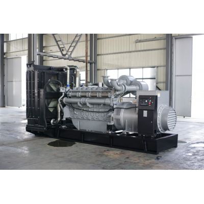 1000kw珀金斯柴油發(fā)電機(jī)組-珀金斯12缸柴油機(jī)4012-46TWG2A柴油發(fā)電機(jī)組,缸徑/行程：160/190mm,柴油發(fā)電機(jī)組水冷發(fā)動機(jī)功率1113KW,柴油發(fā)電機(jī)組配套馬拉松斯坦福發(fā)電機(jī)。廠價直銷歡迎選購：13773399855。