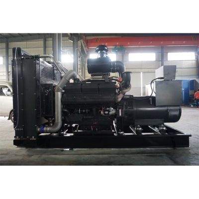 600kw上柴股份柴油發(fā)電機(jī)組-上柴股份12缸柴油機(jī)SC27G830D2柴油發(fā)電機(jī)組,缸徑/行程：135/155mm,柴油發(fā)電機(jī)組水冷發(fā)動(dòng)機(jī)功率610KW,柴油發(fā)電機(jī)組配套馬拉松斯坦福發(fā)電機(jī)。廠價(jià)直銷歡迎選購(gòu)：13773399855。