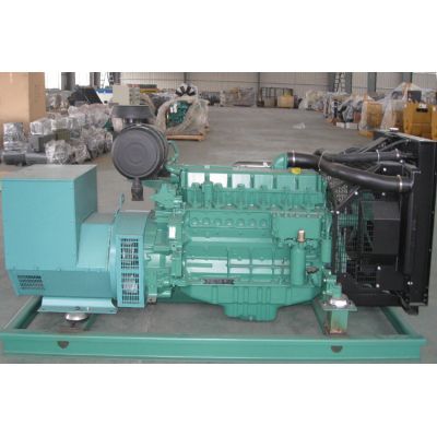 50kw大連道依茨柴油發(fā)電機組-大連道依茨4缸柴油機BF4M2012柴油發(fā)電機組,缸徑/行程：101/126mm,柴油發(fā)電機組水冷發(fā)動機功率60KW,柴油發(fā)電機組配套馬拉松斯坦福發(fā)電機。廠價直銷歡迎選購：13773399855。