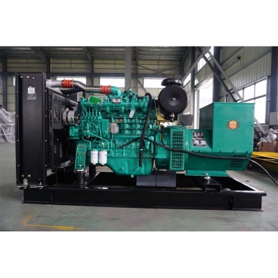 150kw玉柴柴油發(fā)電機(jī)組-玉柴6缸柴油機(jī)YC6A230-D30柴油發(fā)電機(jī)組,缸徑/行程：108/132mm,柴油發(fā)電機(jī)組水冷發(fā)動(dòng)機(jī)功率171KW,柴油發(fā)電機(jī)組配套馬拉松斯坦福發(fā)電機(jī)。廠價(jià)直銷歡迎選購(gòu)：13773399855。