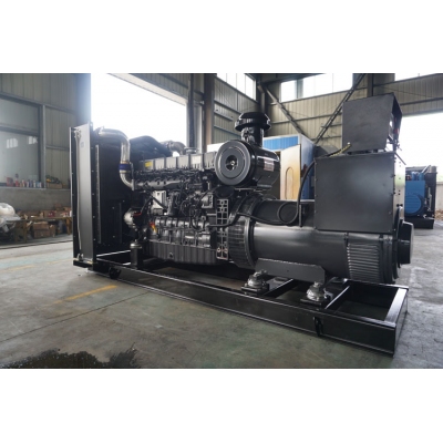 300kw上柴動力柴油發(fā)電機組-上柴股份6缸柴油機6ETAA11.8-G33柴油發(fā)電機組,缸徑/行程：128/153mm,柴油發(fā)電機組水冷發(fā)動機功率338KW,柴油發(fā)電機組配套馬拉松斯坦福發(fā)電機。廠價直銷歡迎選購：13773399855。