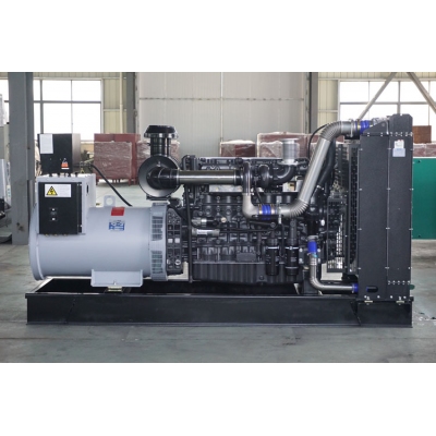 120kw上柴動力柴油發(fā)電機組-上柴股份6缸柴油機6HTAA6.5-G32柴油發(fā)電機組,缸徑/行程：105/124mm,柴油發(fā)電機組水冷發(fā)動機功率155KW,柴油發(fā)電機組配套馬拉松斯坦福發(fā)電機。廠價直銷歡迎選購：13773399855。