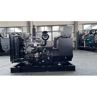 45kw上柴股份柴油發(fā)電機組-上柴動力4缸柴油機4ZT3.5-G21柴油發(fā)電機組,缸徑/行程：105/115mm,柴油發(fā)電機組水冷發(fā)動機功率54KW,柴油發(fā)電機組配套馬拉松斯坦福發(fā)電機。廠價直銷歡迎選購：13773399855。